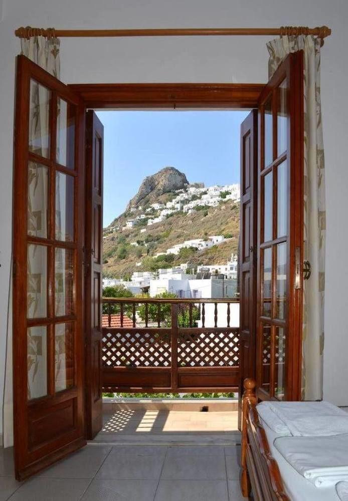 Deidamia Hotel Skyros Exteriör bild
