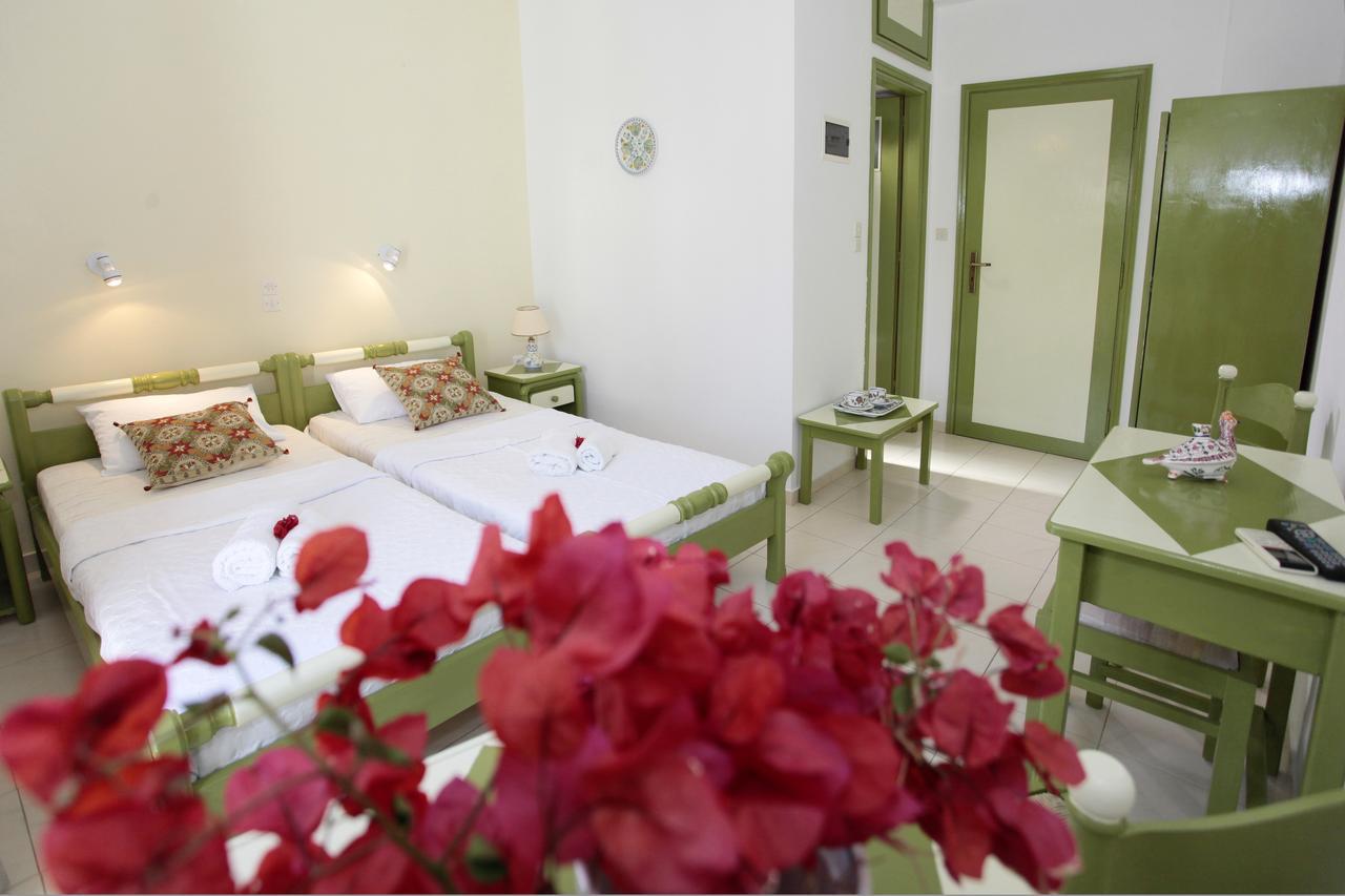 Deidamia Hotel Skyros Exteriör bild