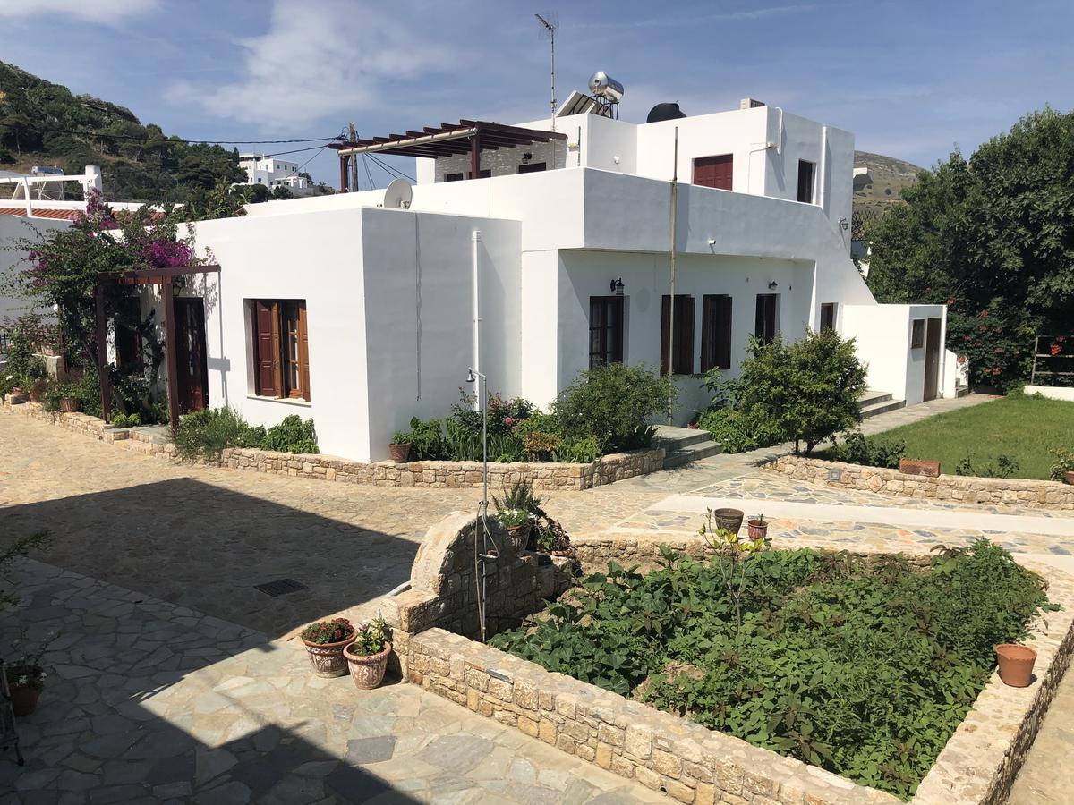 Deidamia Hotel Skyros Exteriör bild