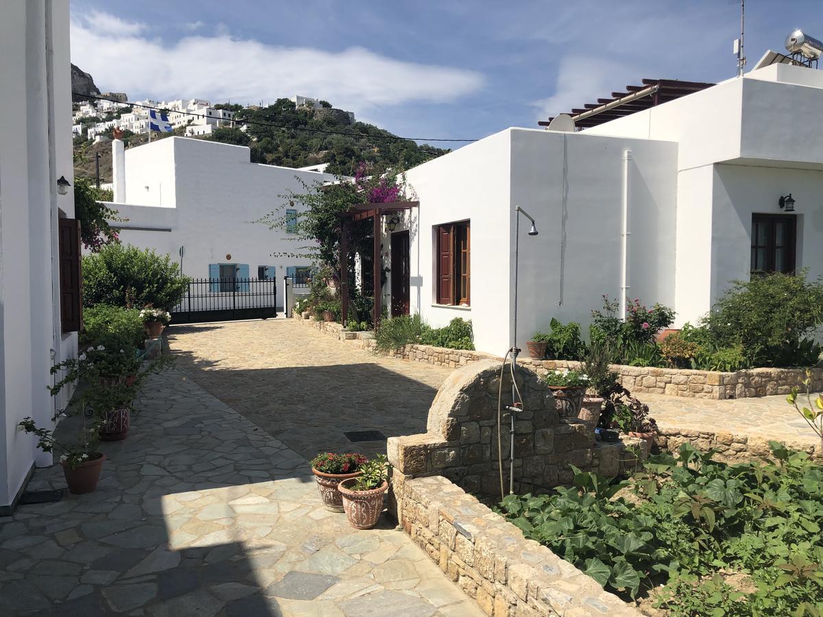 Deidamia Hotel Skyros Exteriör bild